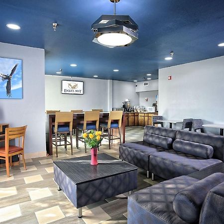 Eagles Nest Inn Statesboro Bagian luar foto